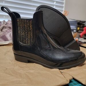 Black Chelsea Rain Boots